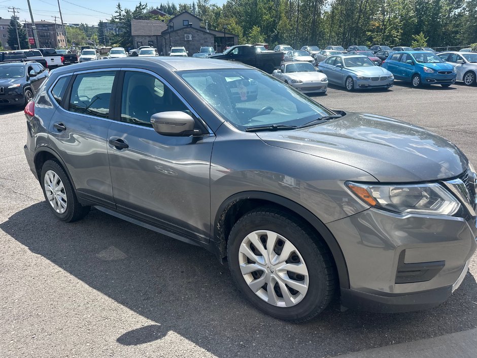 Nissan Rogue  2017-0
