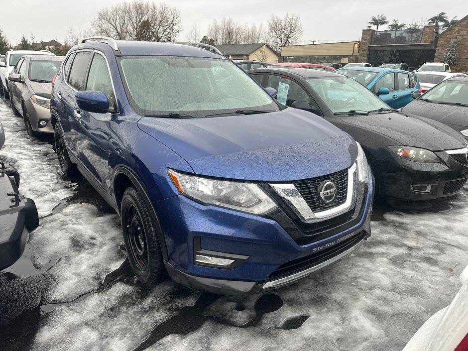 Nissan Rogue SV 2018-0