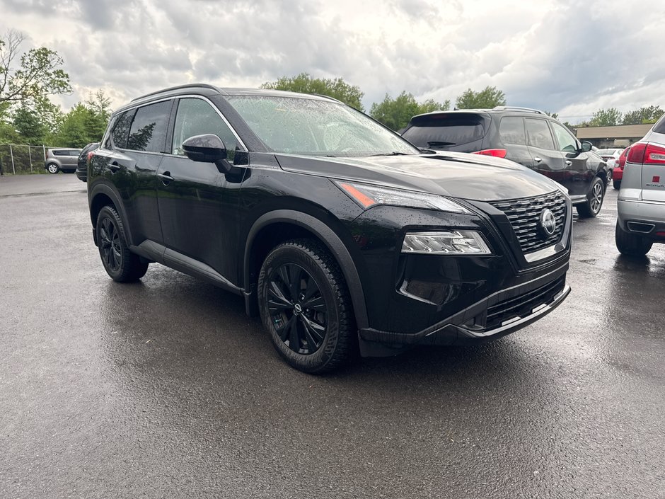 Nissan Rogue SV 2023-0