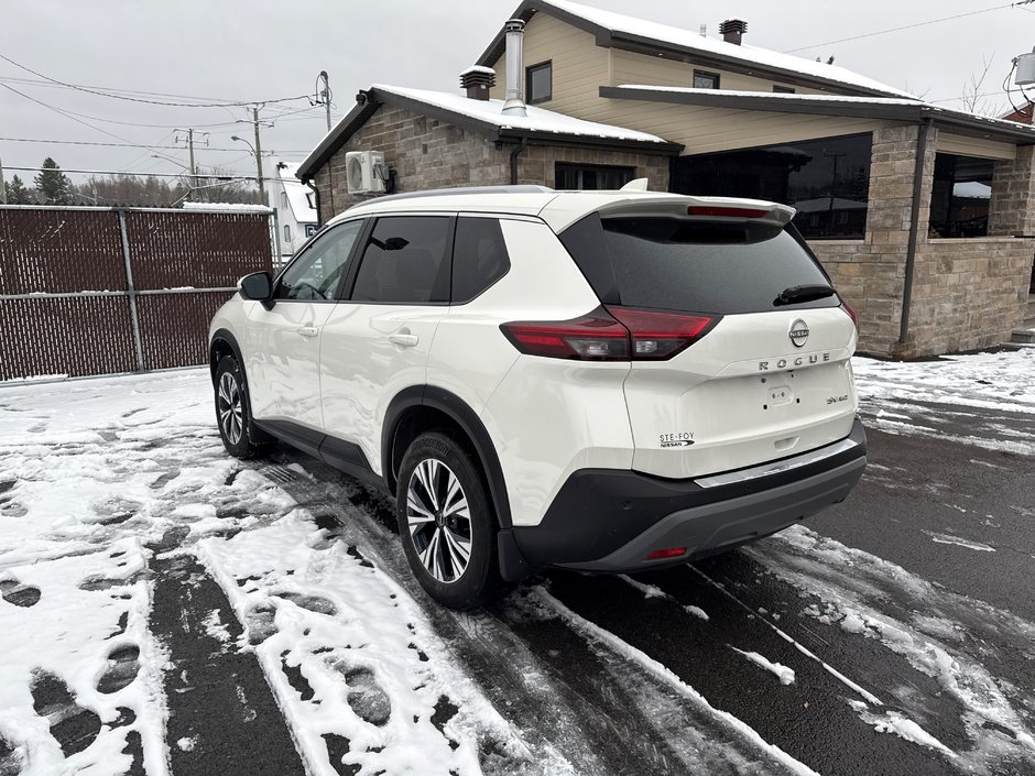 Nissan Rogue SV 2023-10