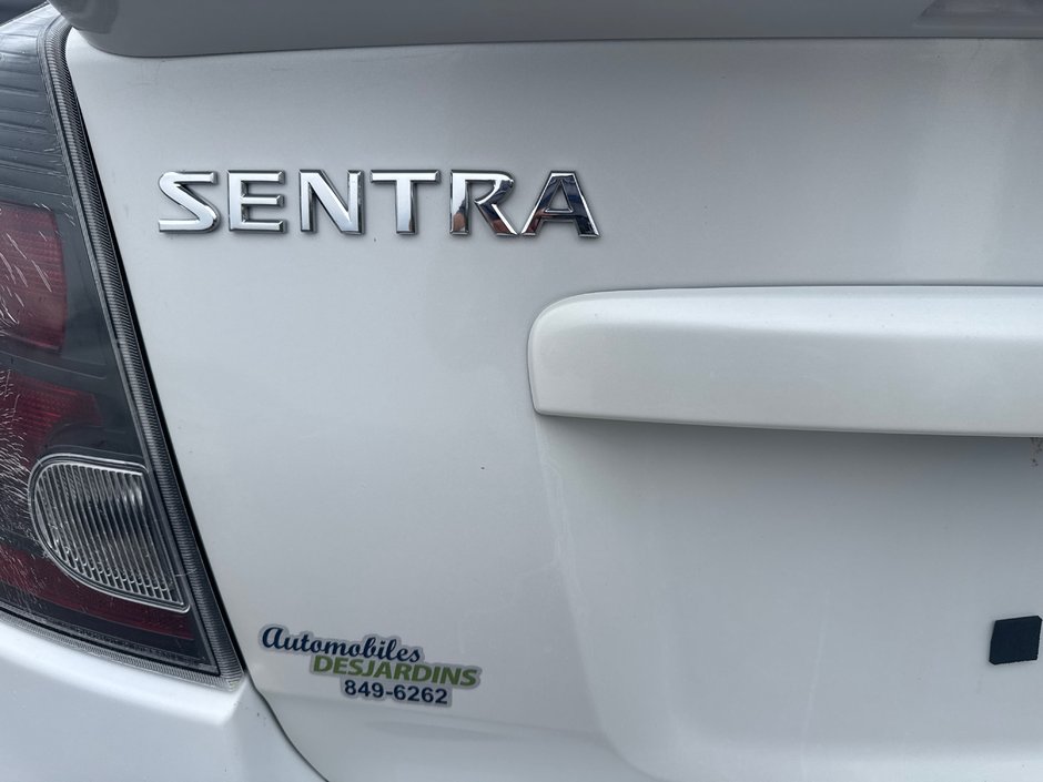 Nissan Sentra SE-R 2010-12