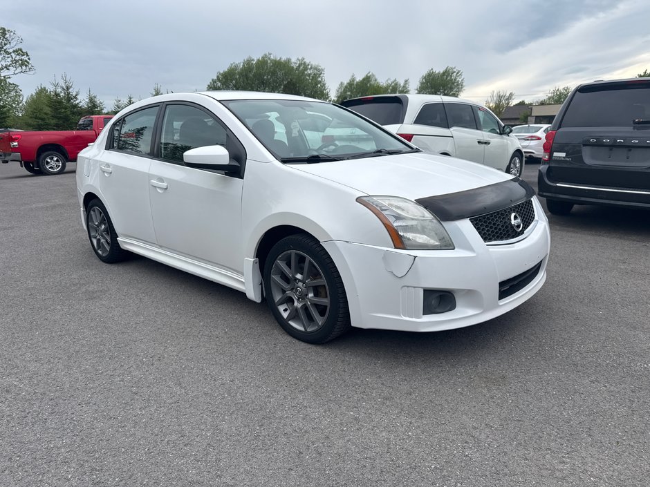 2010 Nissan Sentra SE-R-0