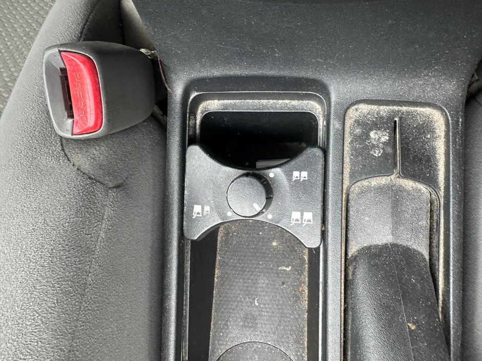 2011 Nissan Sentra 2.0-6
