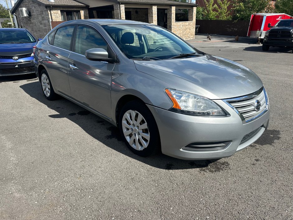 Nissan Sentra S 2014-0