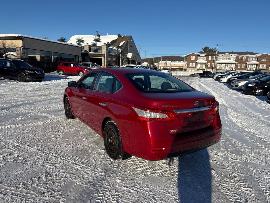 Nissan Sentra  2014-5