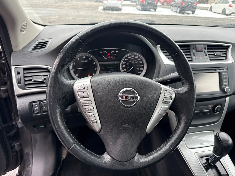 Nissan Sentra  2015-12