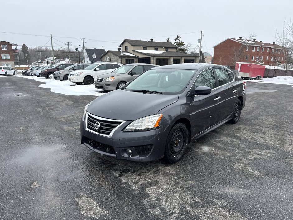 Nissan Sentra  2015-1