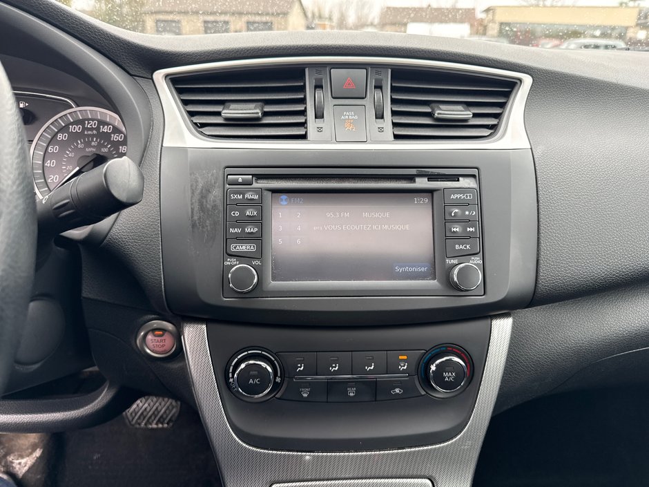 Nissan Sentra  2015-13