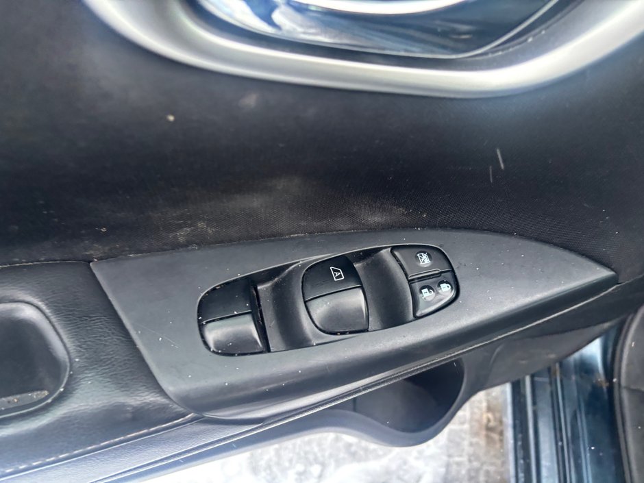 Nissan Sentra SV 2016-7