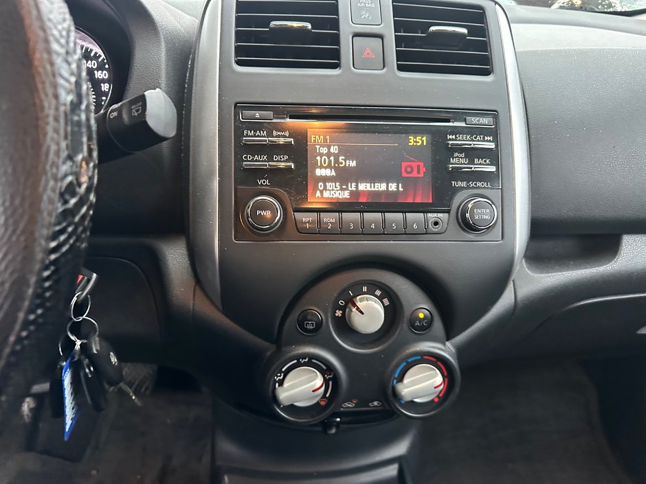 Nissan Versa Note SV 2014-10