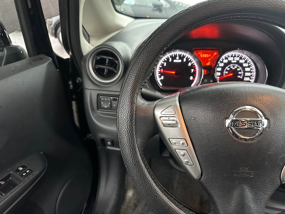 Nissan Versa Note SV 2014-8