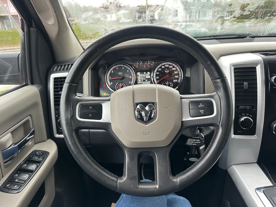2011 Ram 1500 Big Horn-10