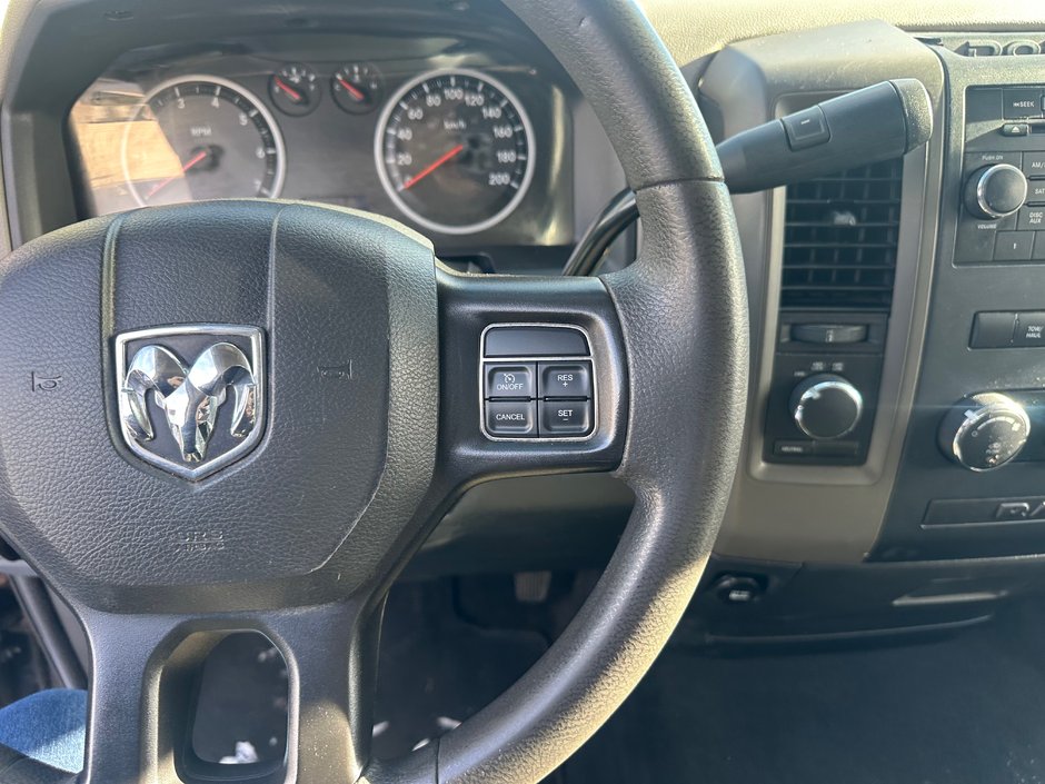 Ram 1500 ST 2012-10