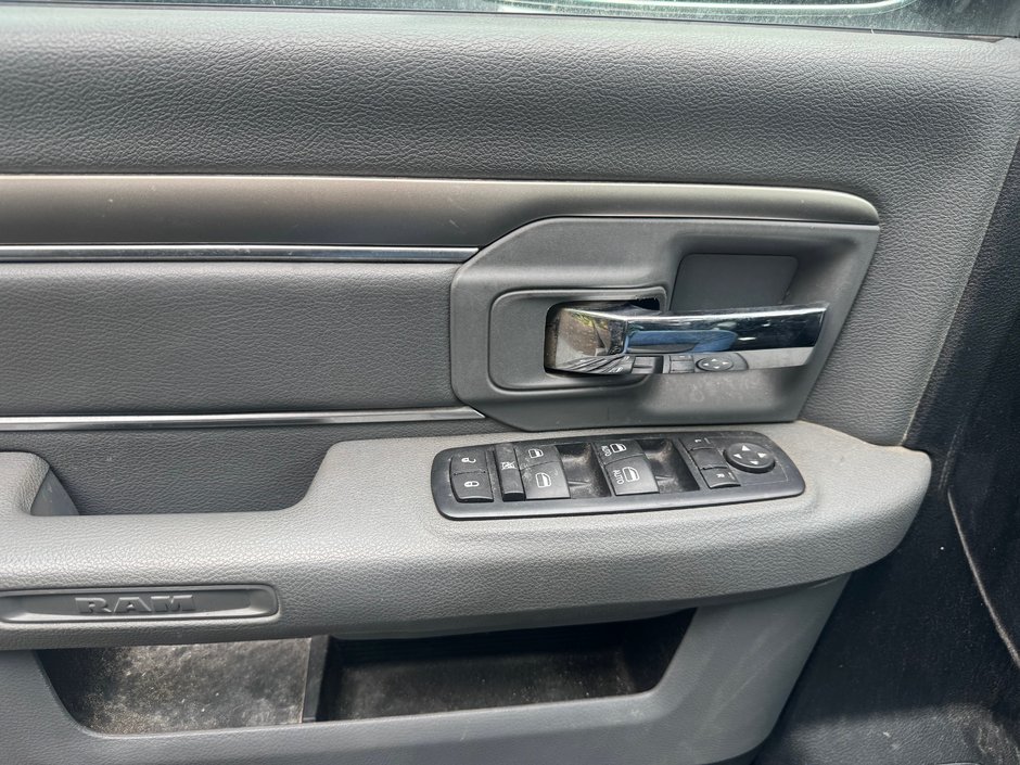 Ram 1500 BIG HORN 2016-12