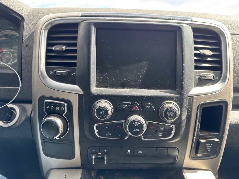 Ram 1500 SLT 2017-21