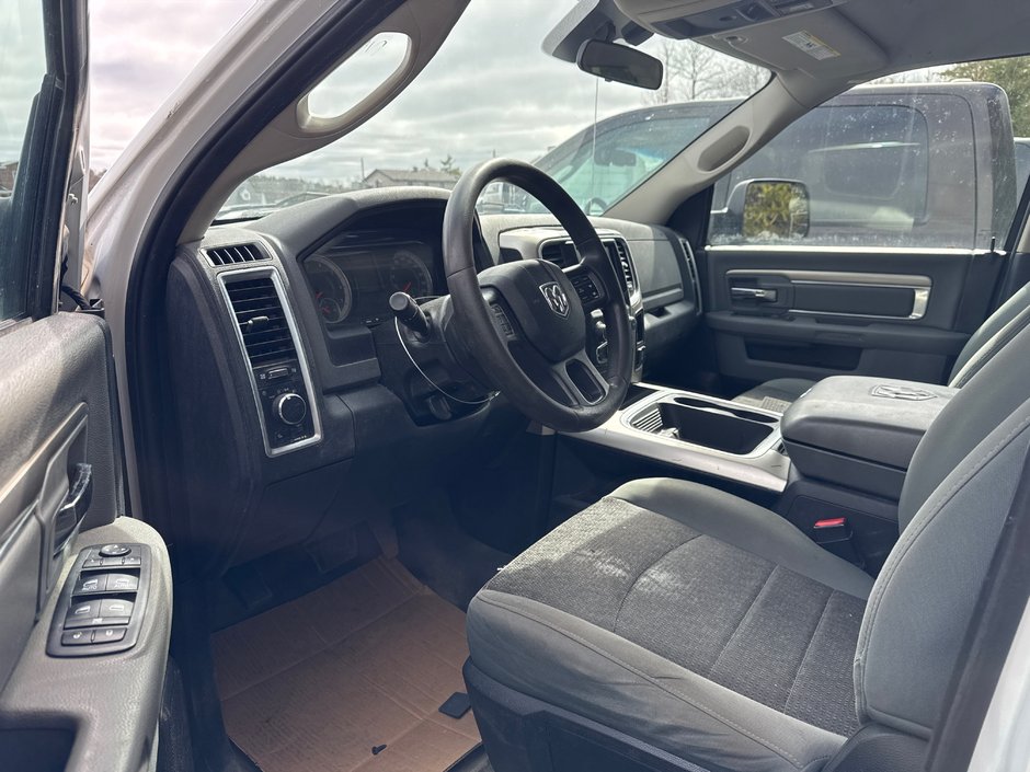 Ram 1500 SLT 2017-14