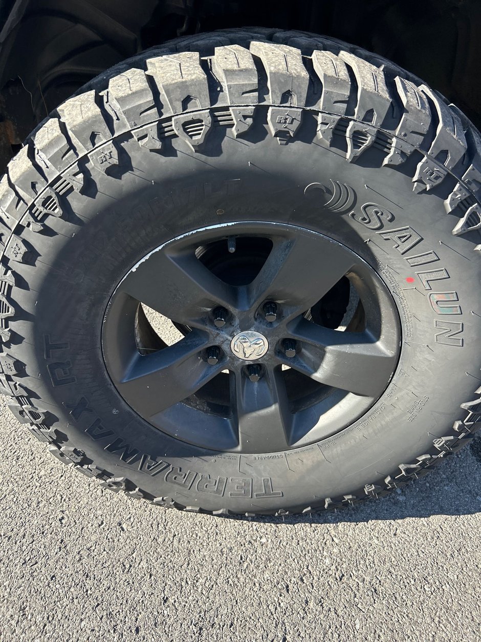 Ram 1500 SXT 2017-10