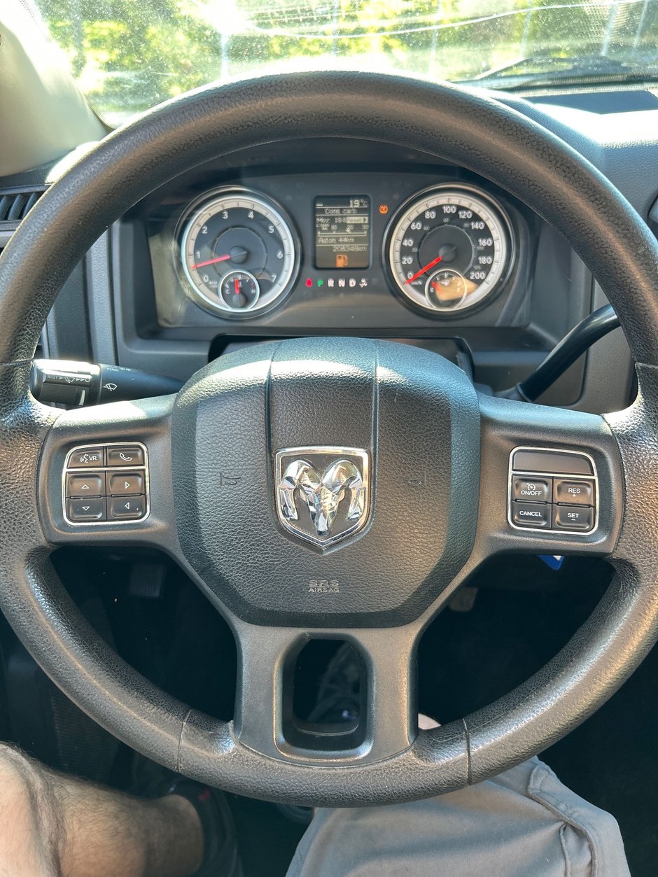 Ram 1500 SXT 2017-12