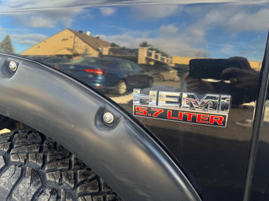 2017 Ram 1500 SXT-15