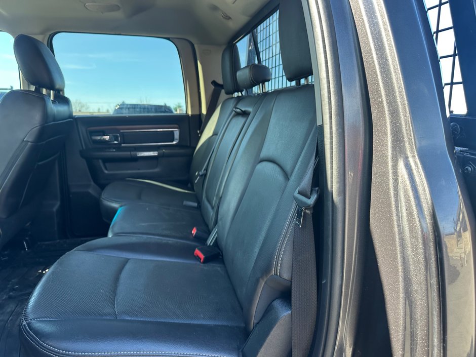 Ram 2500 LARAMIE 2016-3