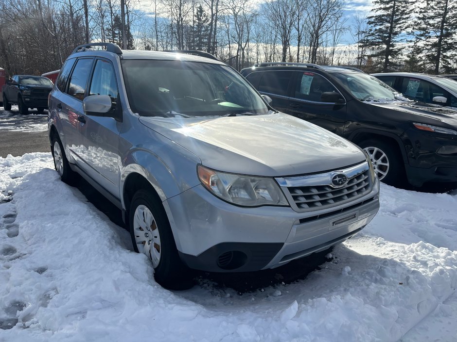 Subaru Forester 2.5X 2012-0