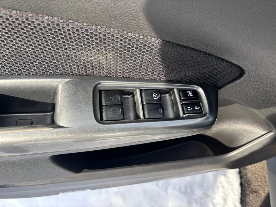 Subaru Forester 2.5X 2012-8