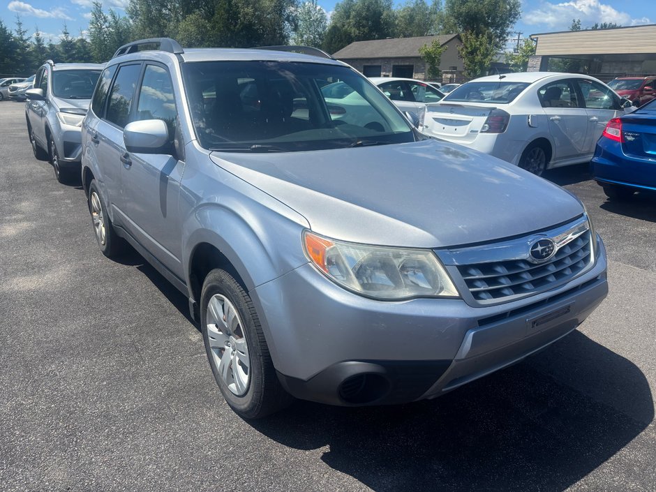Subaru Forester 2.5X 2012-0