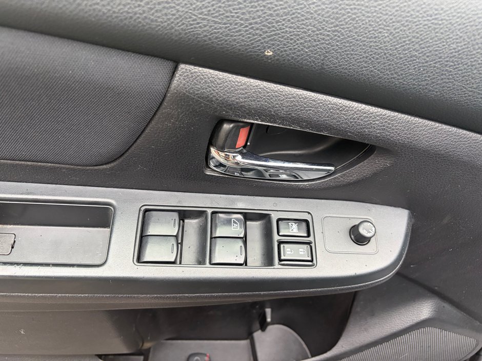 Subaru Impreza 2.0i w/Touring Pkg 2013-8