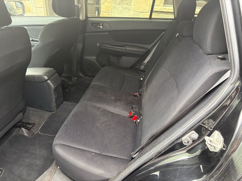Subaru Impreza 2.0i w/Touring Pkg 2013-7