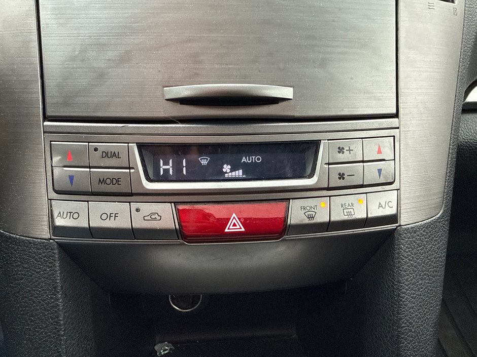 2013 Subaru Outback 2.5i TOURING-29