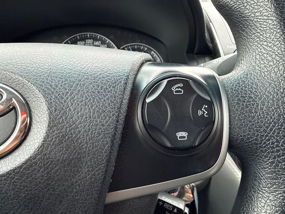 Toyota Camry LE 2012-23