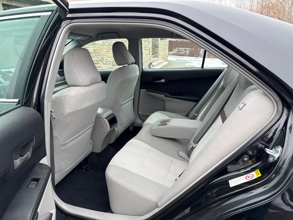 Toyota Camry LE 2012-13