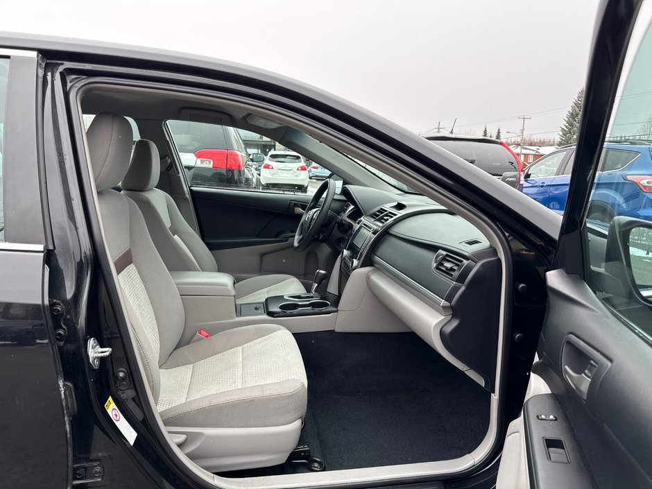 Toyota Camry LE 2012-2