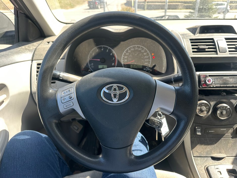 2013 Toyota Corolla LE-6