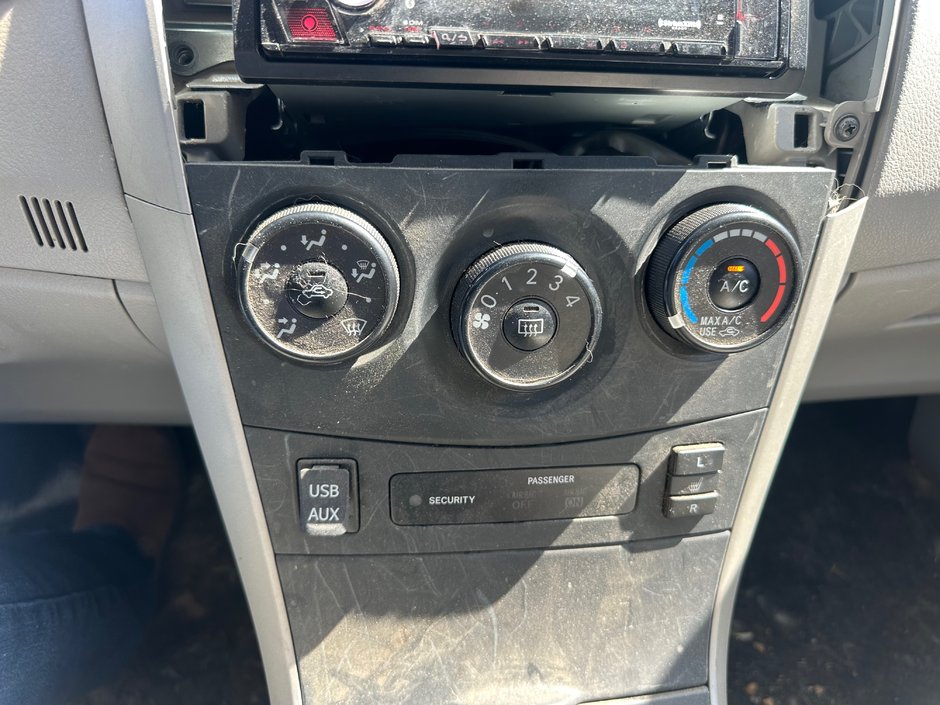 2013 Toyota Corolla LE-5