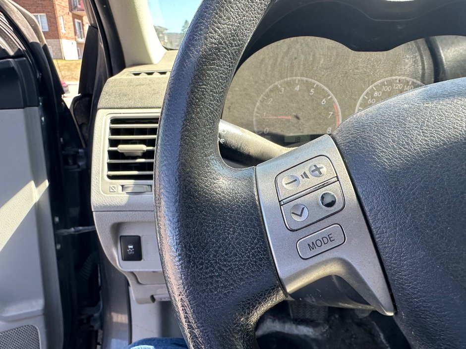 2013 Toyota Corolla LE-7