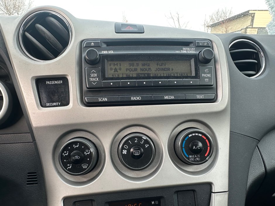 Toyota Matrix BASE 2014-10