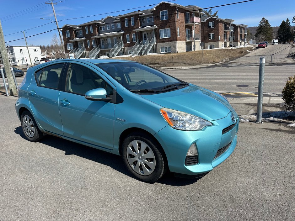 2014 Toyota Prius c-0