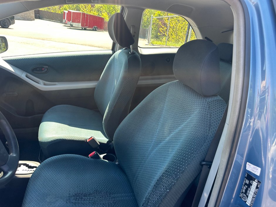 Toyota Yaris  2007-5