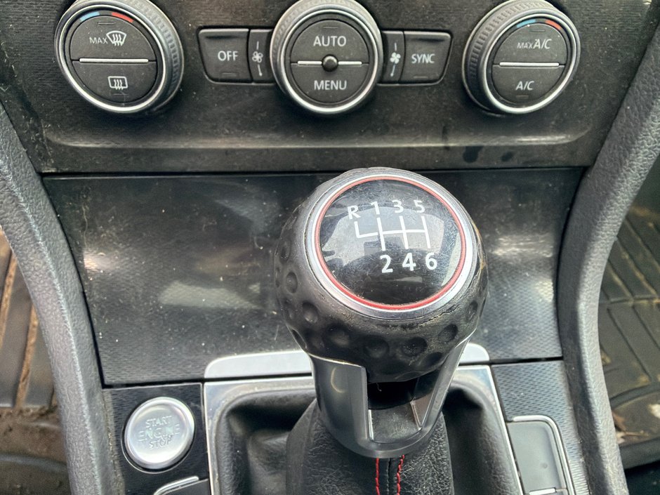 2015 Volkswagen Golf GTI Autobahn-8