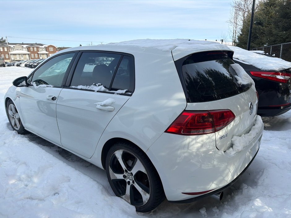2015 Volkswagen Golf GTI Autobahn-3