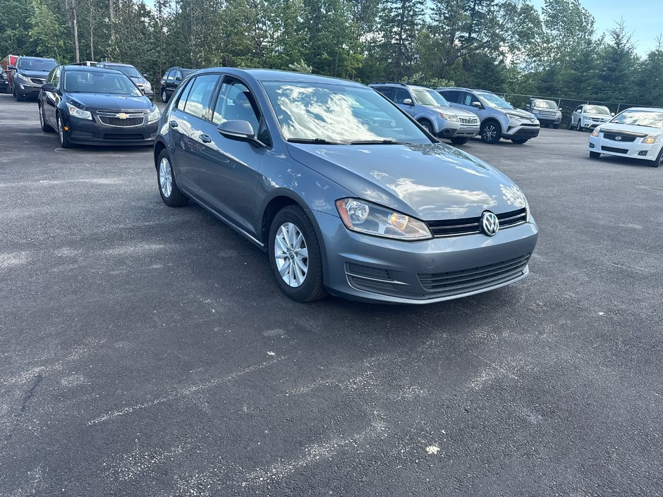 Volkswagen Golf COMFORTLINE 2015-0