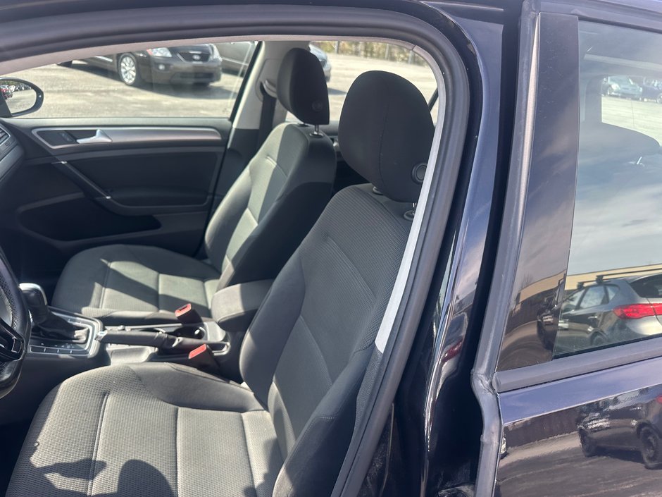2015 Volkswagen Golf TSI-7