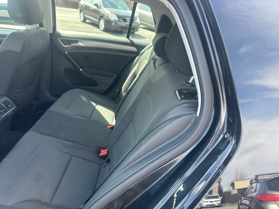 2015 Volkswagen Golf TSI-6