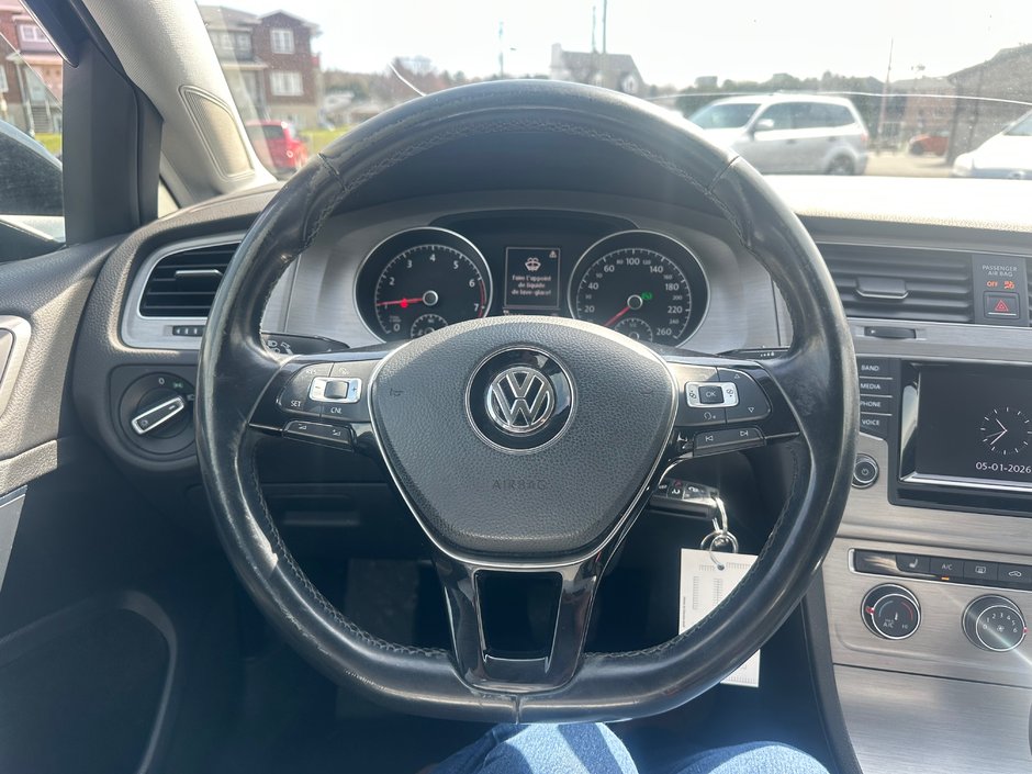 2015 Volkswagen Golf TSI-9