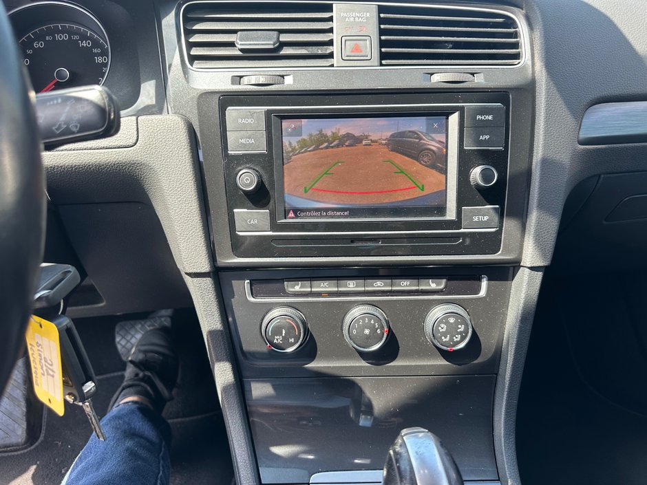 Volkswagen Golf TSI 2018-7