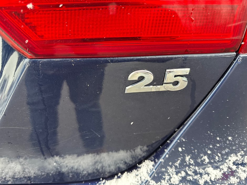 Volkswagen Jetta TRENDLINE PLUS 2012-5