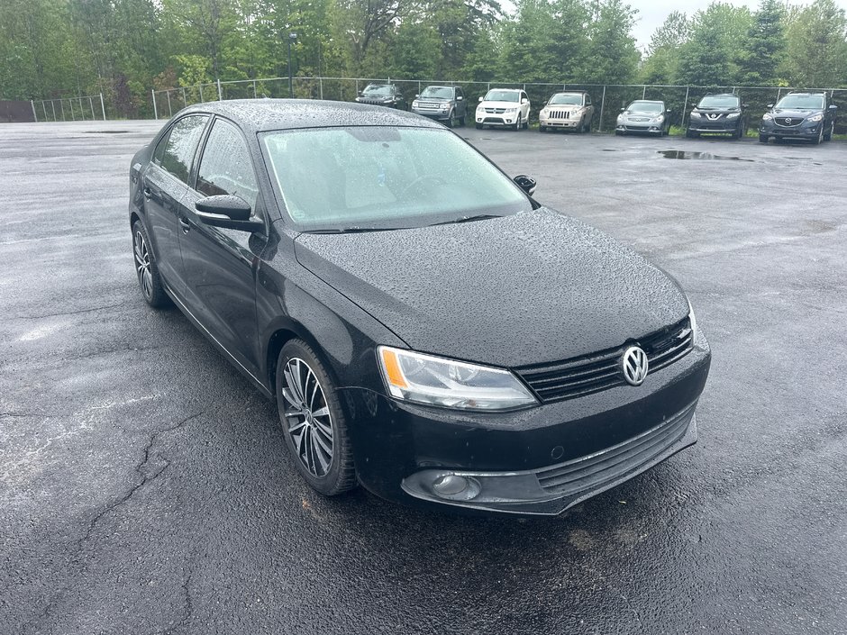 Volkswagen Jetta Sedan HIGHLINE 2013-0