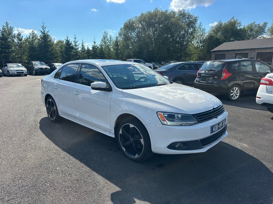 Volkswagen Jetta 2.5 COMFORTLINE 2013-0