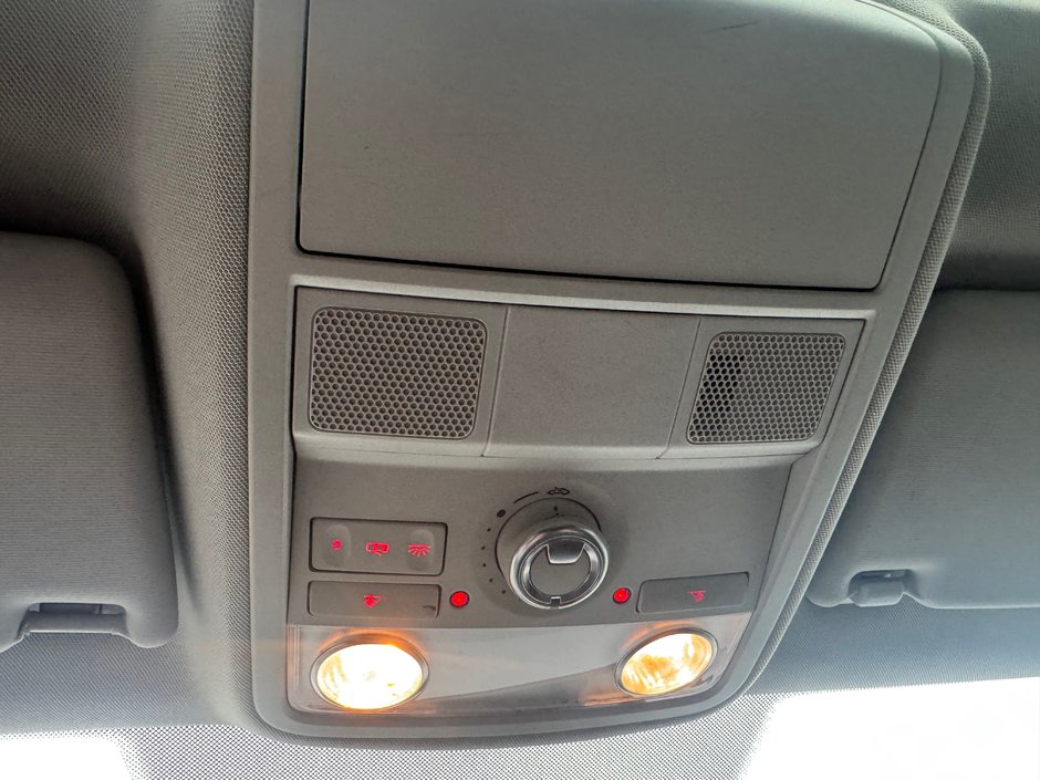 Volkswagen Jetta TRENDLINE + 2015-10